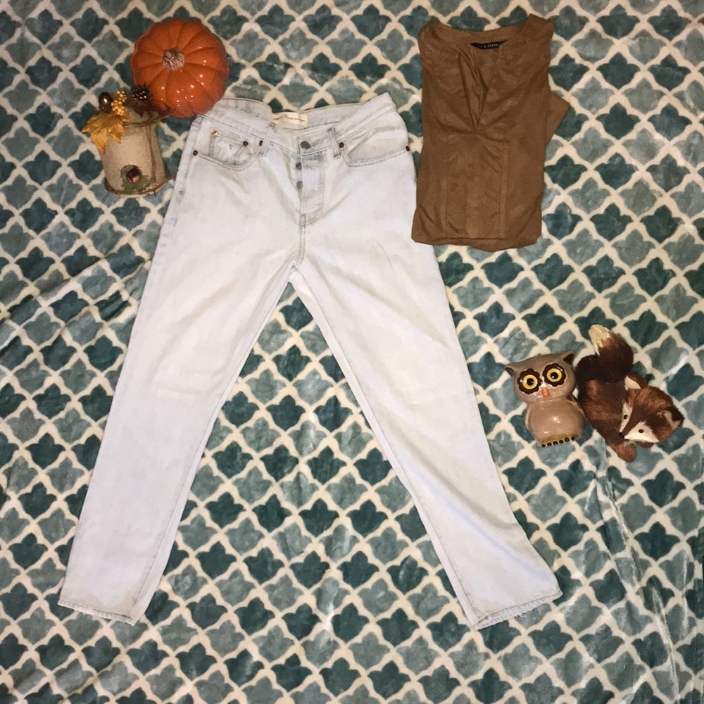 Light Washed Jeans - Relaxed Boyfriend